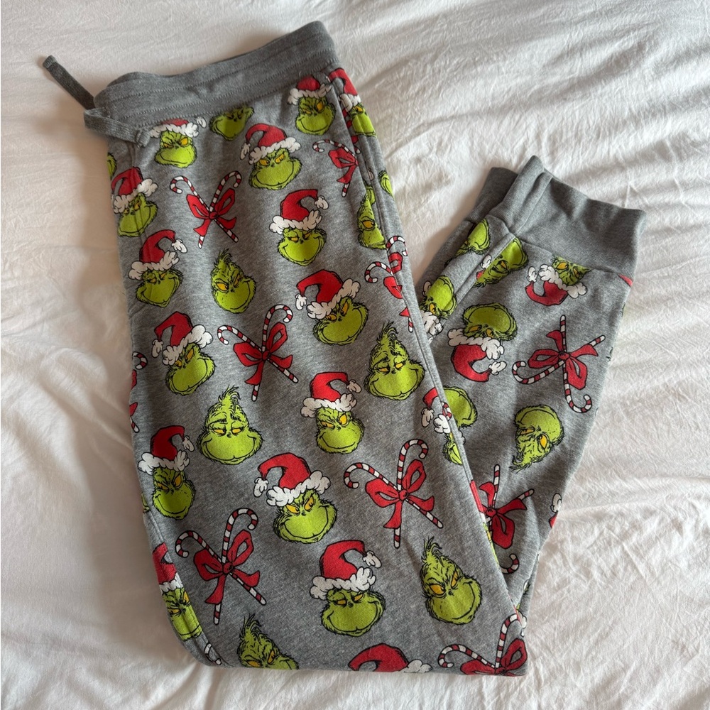 american eagle grinch loungewear, size: large, color: gray, worn once